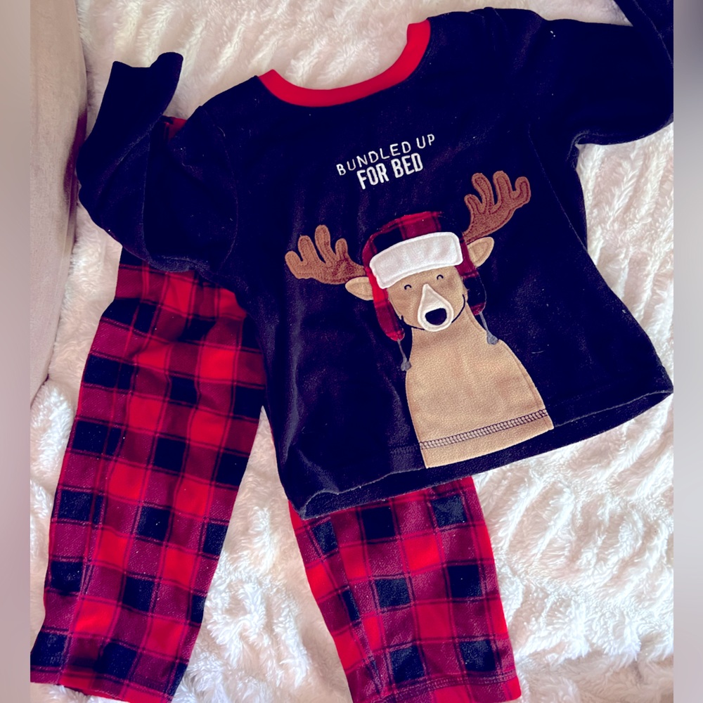 Christmas 2 piece pajamas